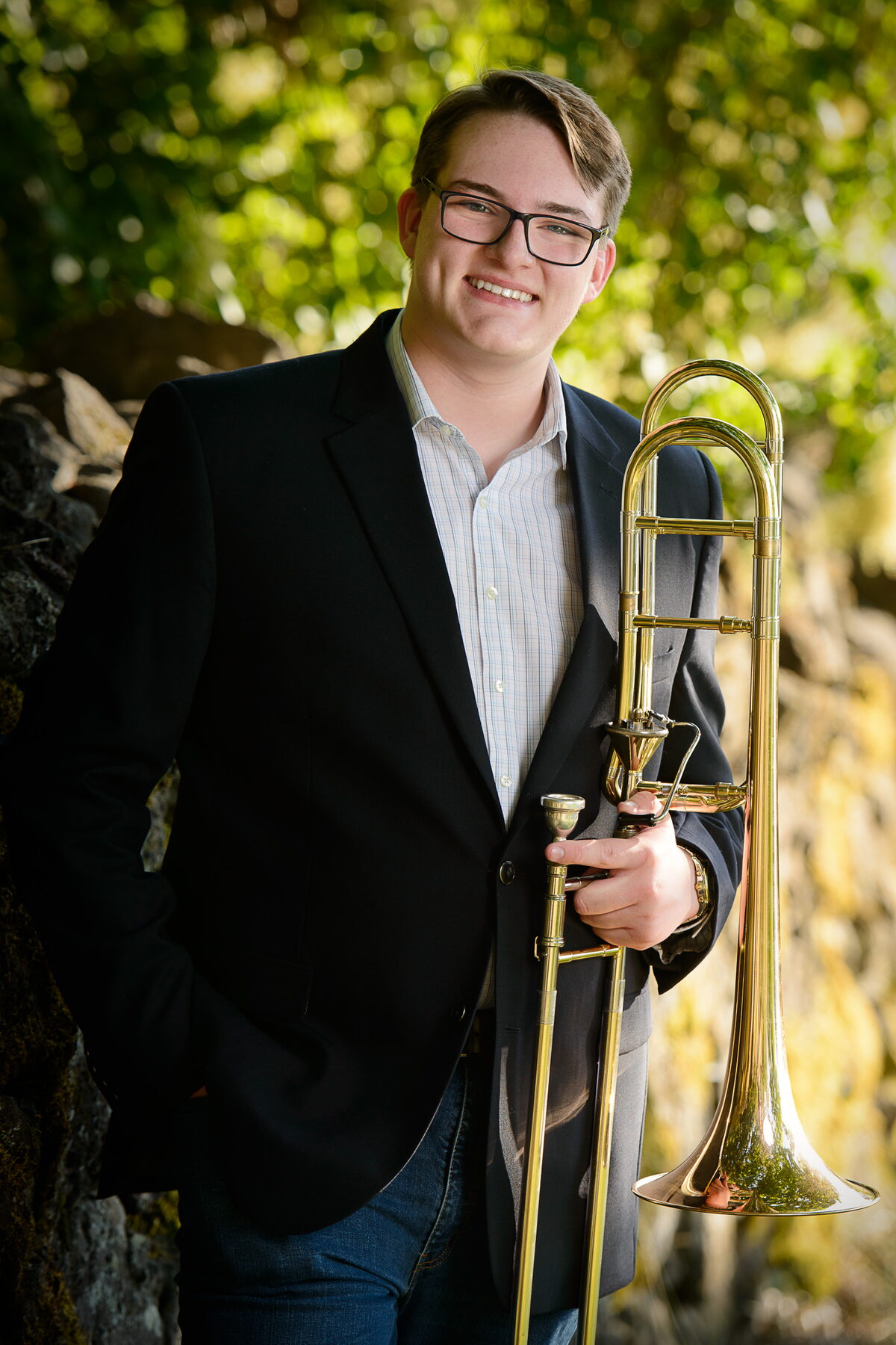 High school senior portrait in Spokane, WA by Scott Martinez Photography