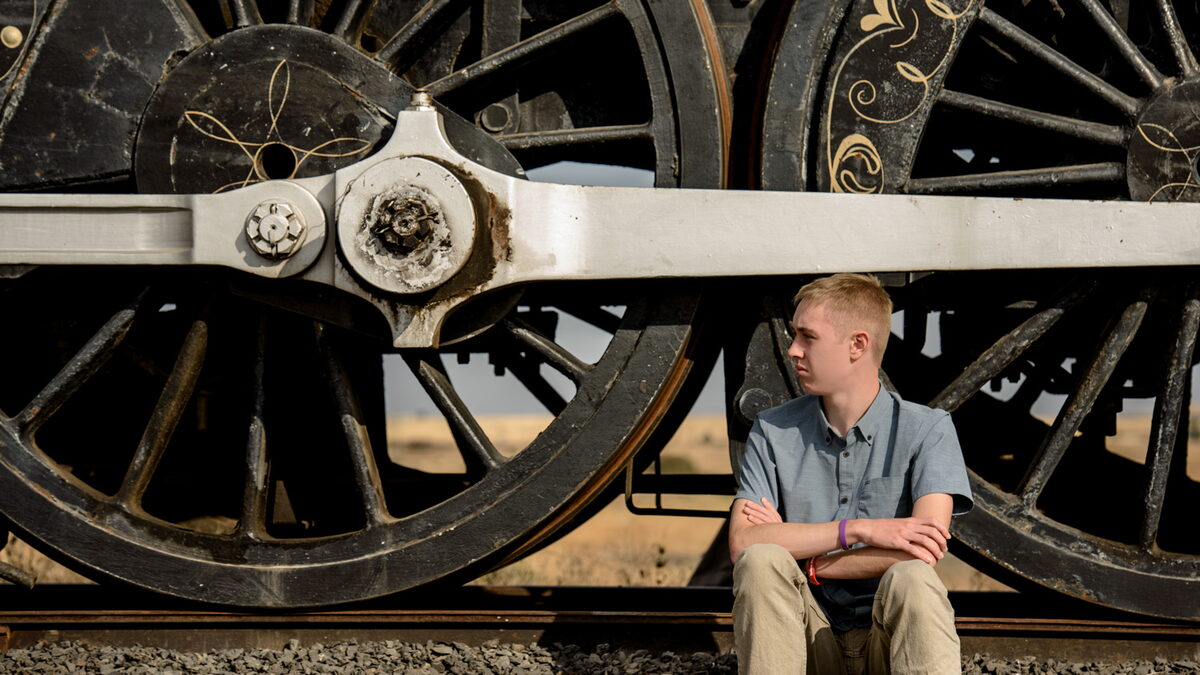 High school senior portrait in Spokane, WA by Scott Martinez Photography